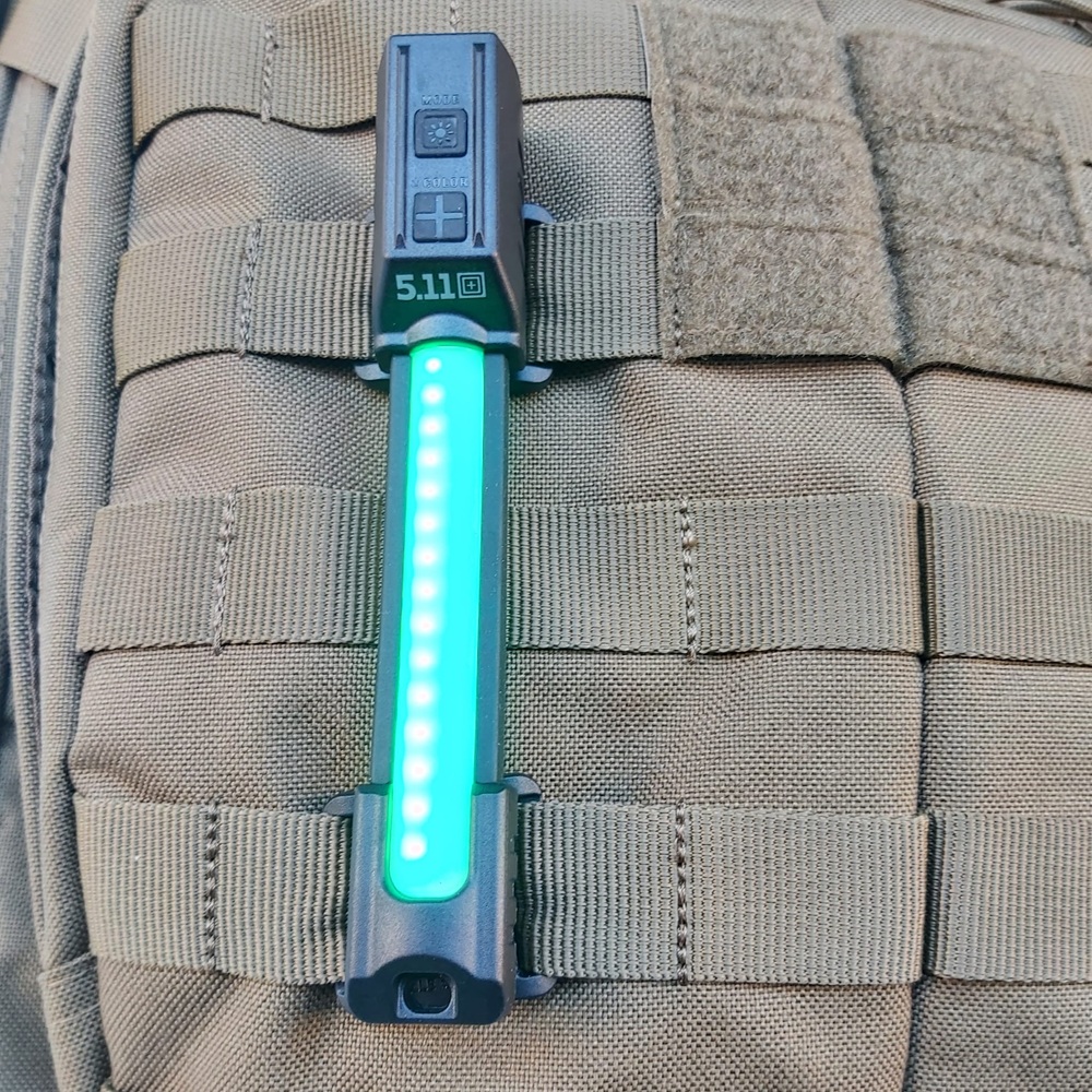 5.11 Deploy LM3‑USB – Luce tattica flessibile ricaricabile USB‑C (5830040) - Image 3