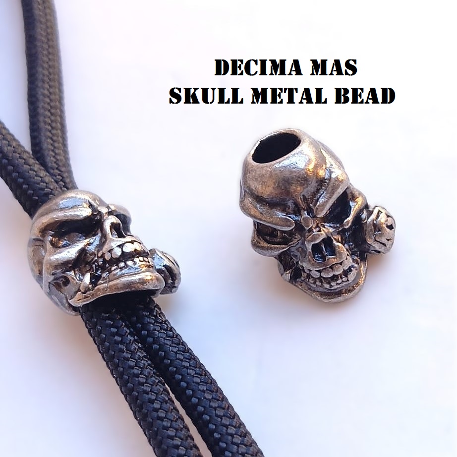 DECIMA MAS- SKULL WITH ROSE METAL KNIFE BEAD