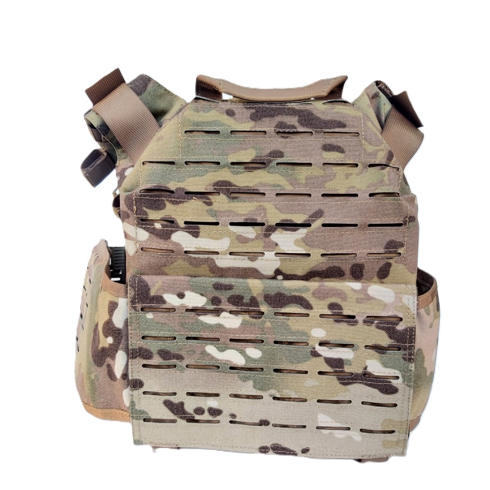 DEFCON5 STORM PLATE CARRIER MULTI CAMO WITH QUICK RELEASE SYSTEM + TRIPLE MAG. POUCH (BAV23) - Image 2