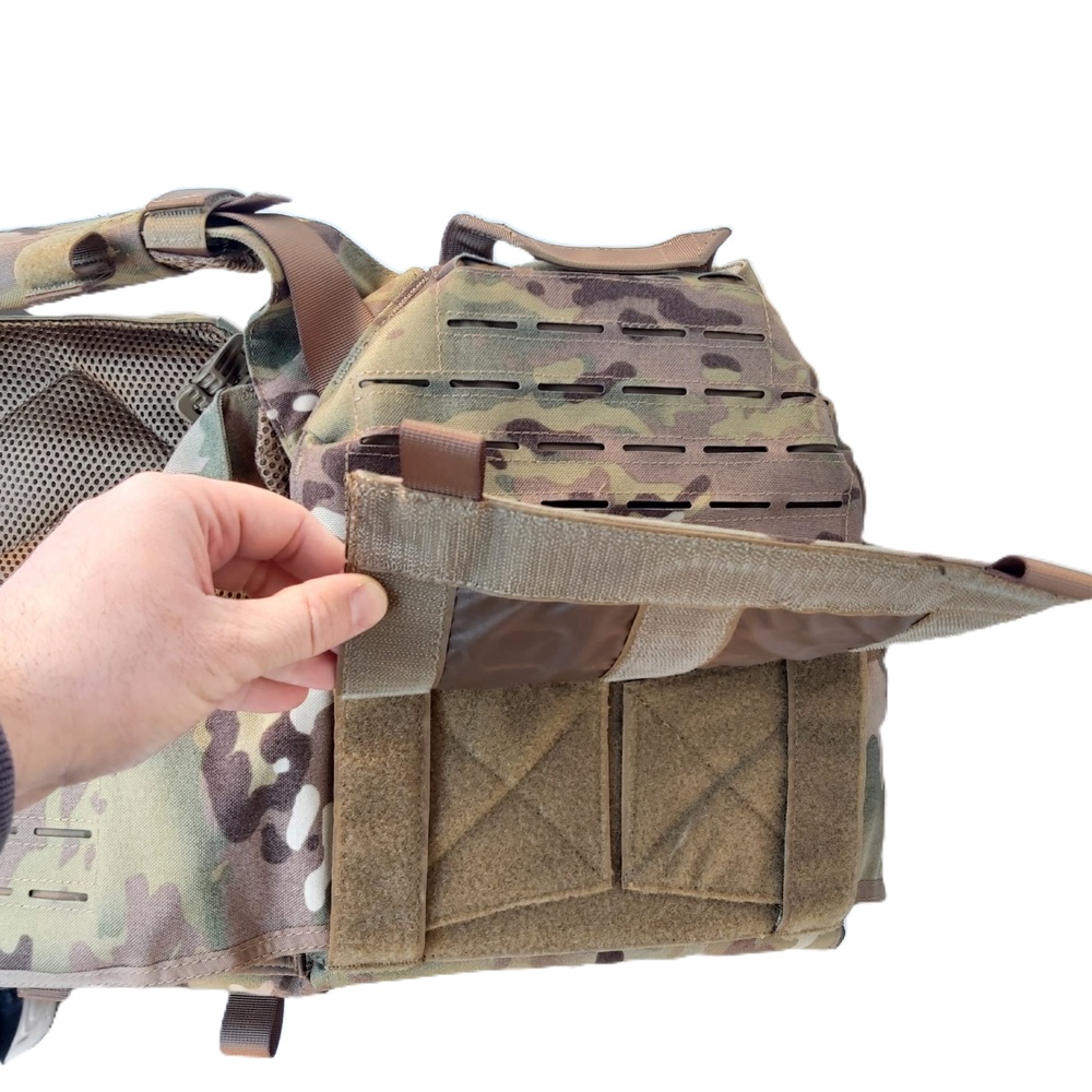 DEFCON5 STORM PLATE CARRIER MULTI CAMO WITH QUICK RELEASE SYSTEM + TRIPLE MAG. POUCH (BAV23) - Image 3