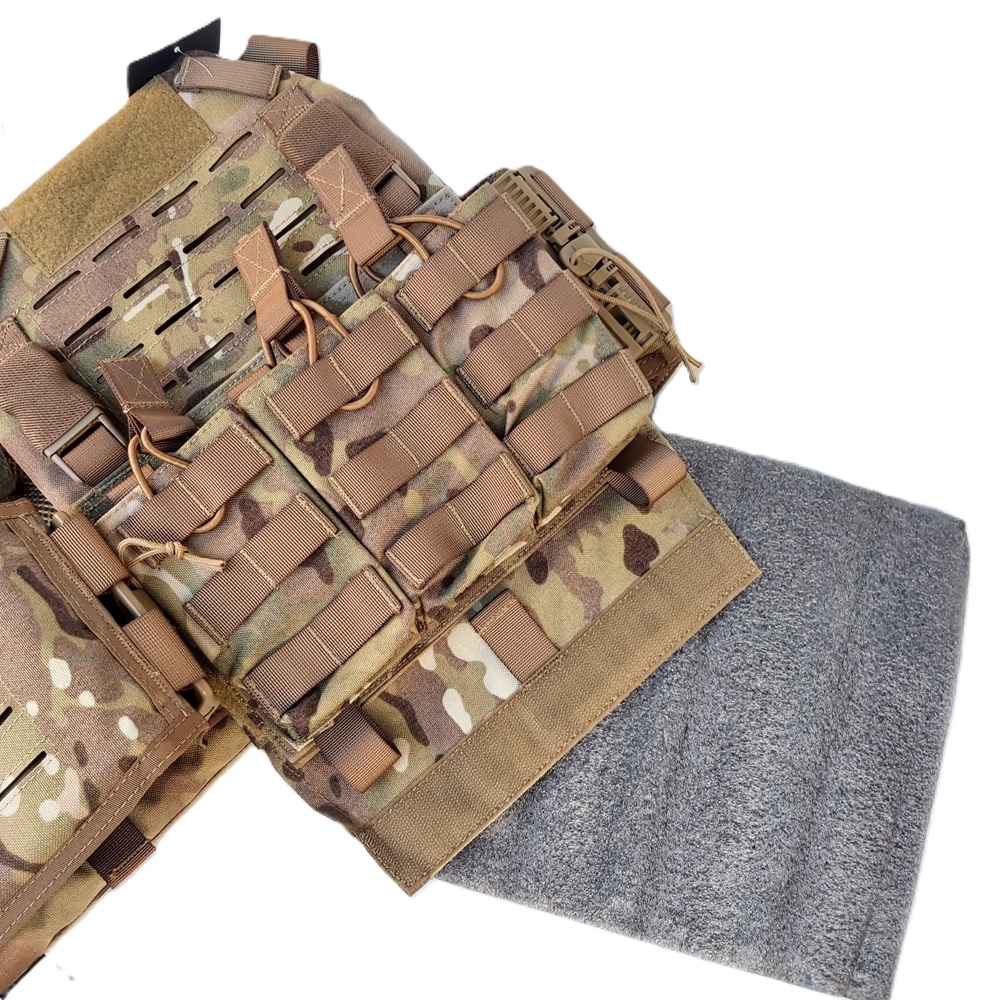 DEFCON5 STORM PLATE CARRIER MULTI CAMO WITH QUICK RELEASE SYSTEM + TRIPLE MAG. POUCH (BAV23) - Image 5