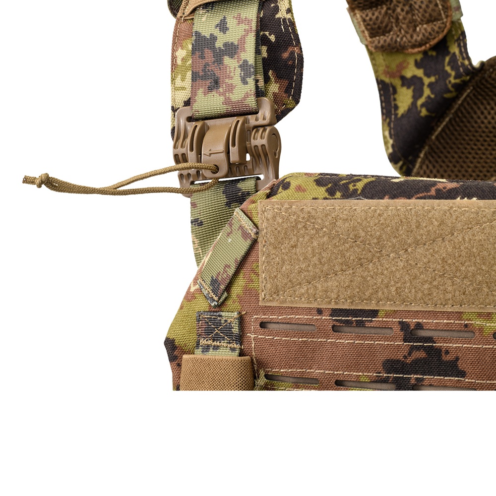 DEFCON 5 STORM PLATE CARRIER VEGETATO WITH QUICK RELEASE SYSTEM + TRIPLE MAG. POUCH(D5-BAV23) - Image 3