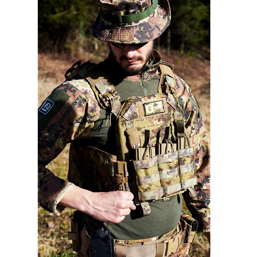 DEFCON 5 STORM PLATE CARRIER VEGETATO WITH QUICK RELEASE SYSTEM + TRIPLE MAG. POUCH(D5-BAV23) - Image 8