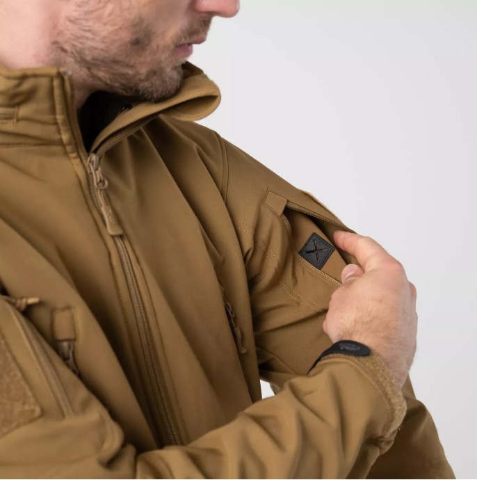 Helikon-Tex Gunfighter Jacket Coyote ( KU-GUN-FM-11) - Image 11