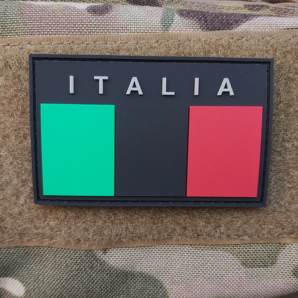 Bandierina Italia Subdued in PVC- bassa visibilita' nera