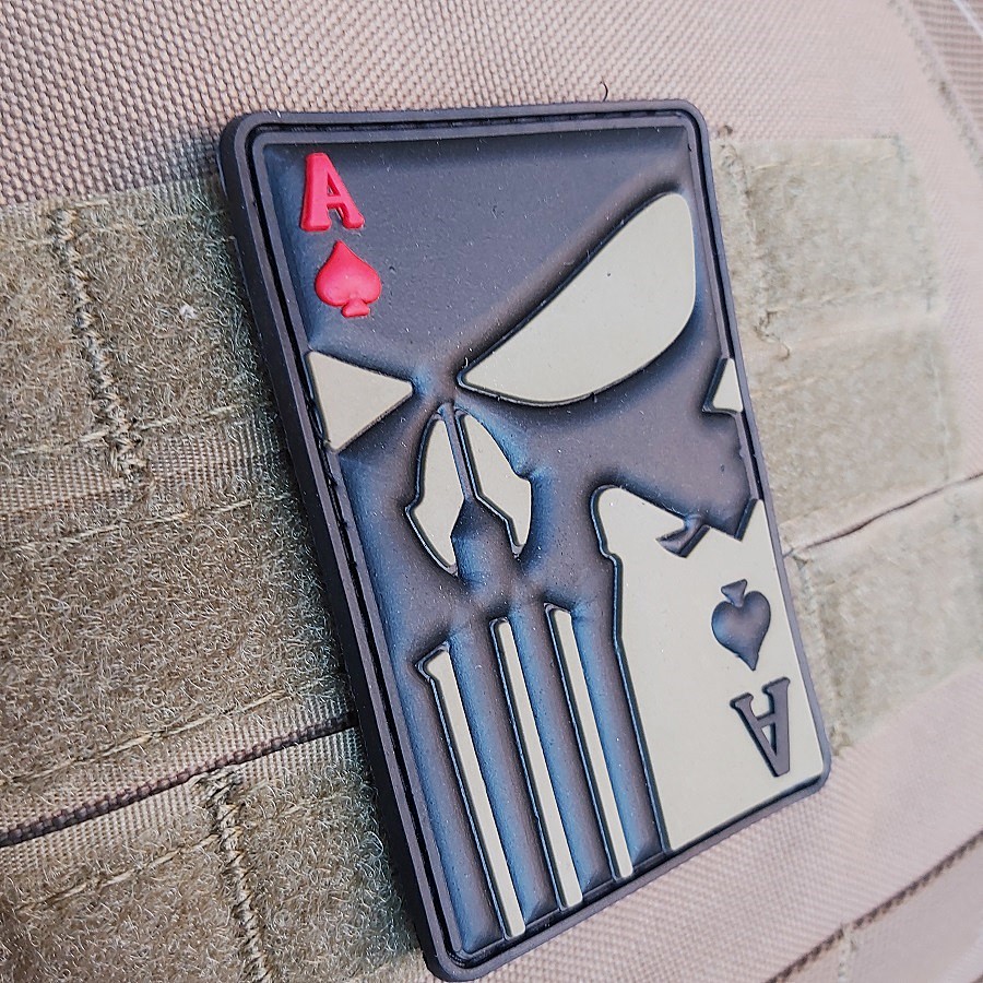 "PUNISHER ACE OF SPADE COYOTE" PVC patch - immagine 2