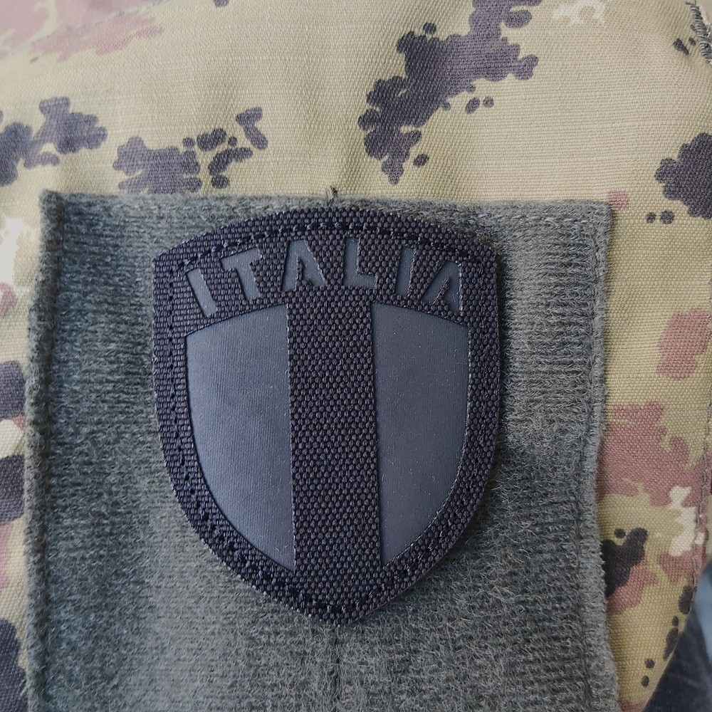 ITALIA SHIELD PATCH INFRARED REFLECTIVE BLACK - Laser cut design - Scudetto Italia infrarossi