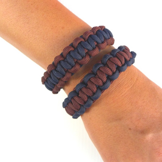 Survival Bracelet amaranto e blu navy - Image 2