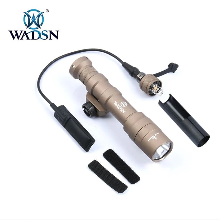 WADSN Tactical M600DF torcia Dual Fuel 1400lumes - Desert (WD04001-DE) - immagine 4