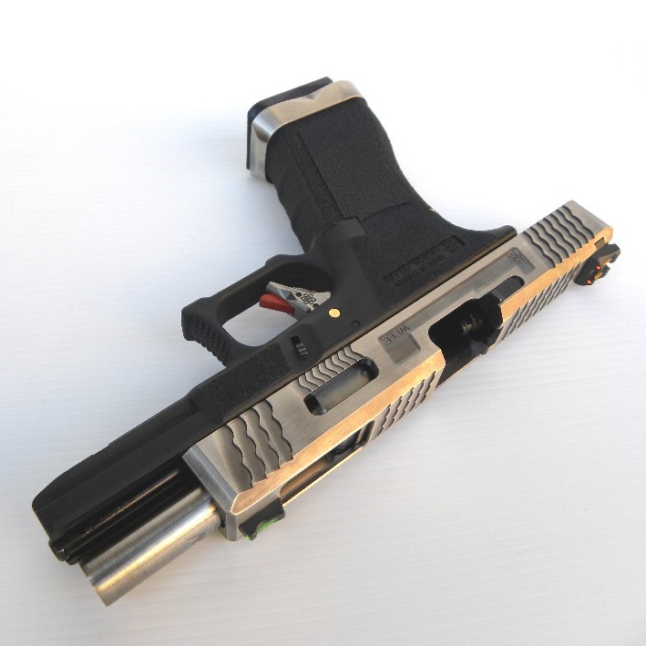 WE Tactical  G Force Series G17 dual color- full metal - Image 5