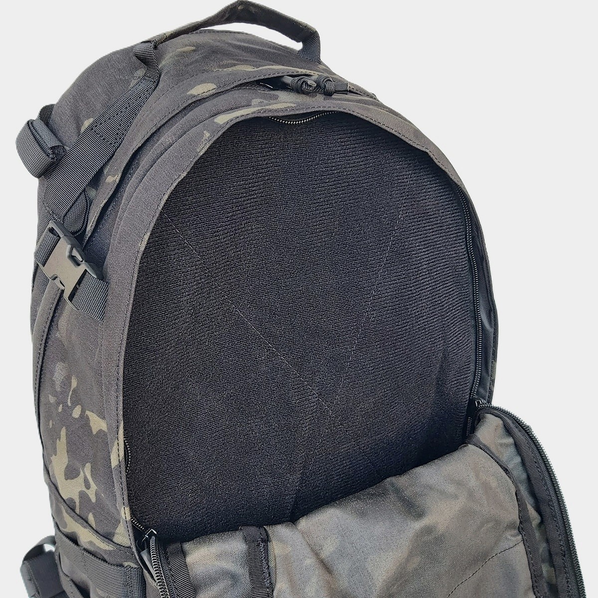 Helikon tex EDC Backpack Multicam Black m- 24 LT - Image 4